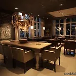 Parkhotel Vincent Отель Нюэнен