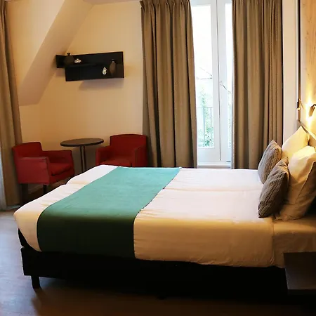 Parkhotel Vincent فندق نوينين