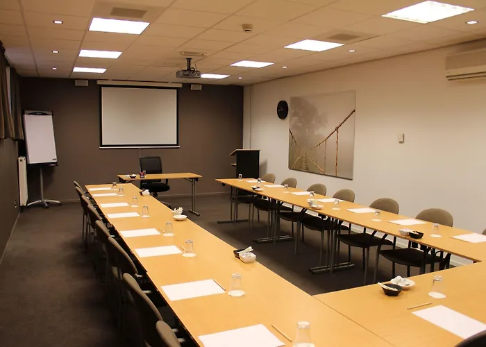 فندق Parkhotel Vincent 3*