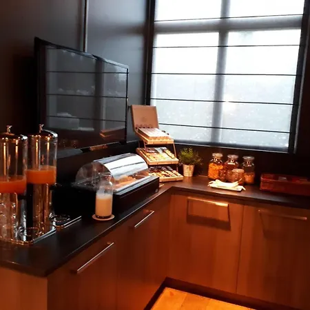 Отель Parkhotel Vincent 3*