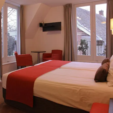 Parkhotel Vincent Отель Нюэнен